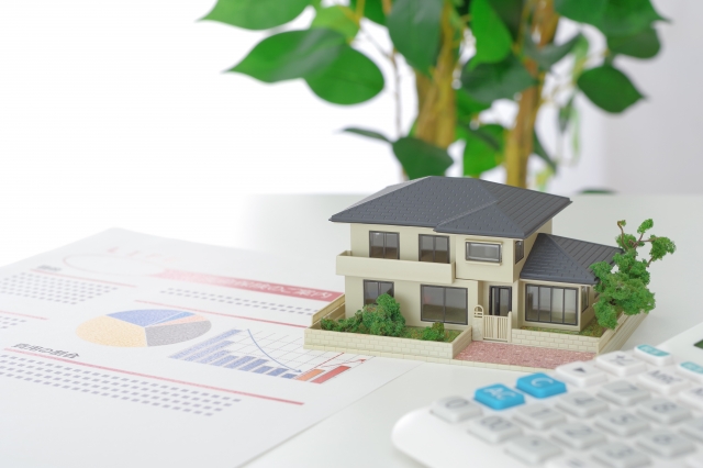 家を建てる費用にはいくら必要？平均的な相場から費用別の特徴・費用を抑えるポイントまで解説 | あなたに安心を届ける注文住宅メディア